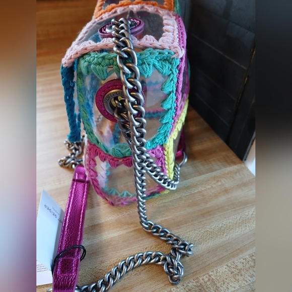 Kurt Geiger NWT Transparent Crochet Kensington W/Dustbag STUNNING - Picture 4 of 7